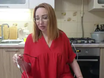 Pink-Lips  live sex cam