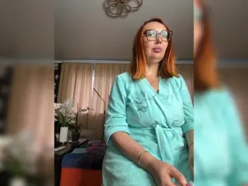 Pink-Lips  live sex cam