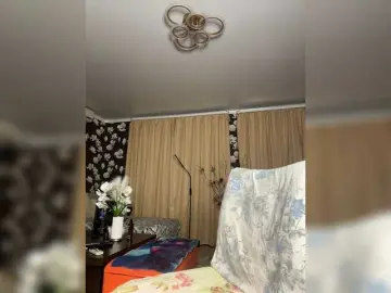 Pink-Lips  live sex cam