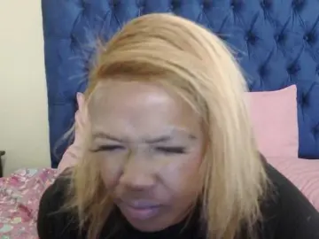 QueenKarmaX  live sex cam