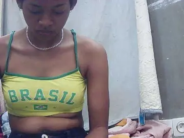 Titounea  live sex cam