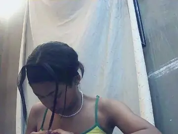 Titounea  live sex cam