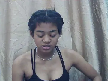 Titounea  live sex cam