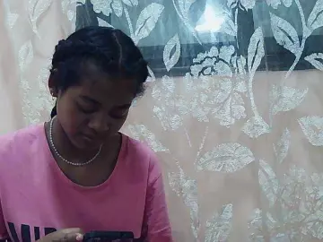 Titounea  live sex cam