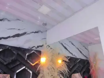 Zoe-Johnson  live sex cam