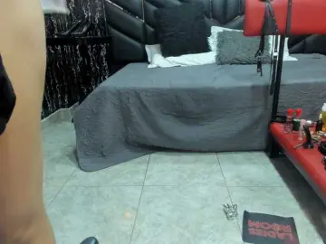 Jaylen-bdsm  live sex cam