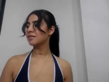 Miagt777  live sex cam