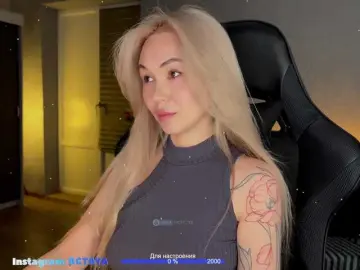 ITayaa  live sex cam