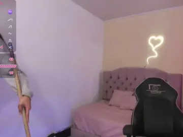 Irina-tay  live sex cam