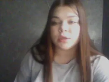Karina-15  live sex cam