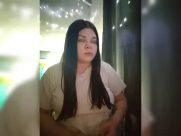 Karina-15  live sex cam