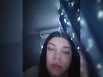 Karina-15  live sex cam