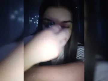 Karina-15  live sex cam