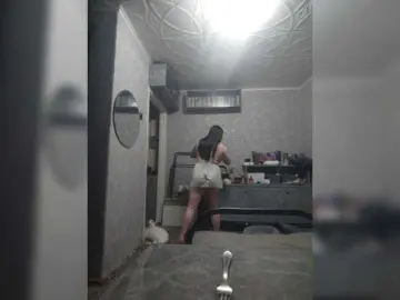 Karina-15  live sex cam