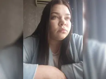 Karina-15  live sex cam