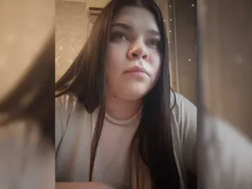Karina-15  live sex cam