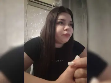 Karina-15  live sex cam