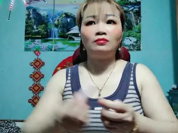 Linhanhsex2k  live sex cam