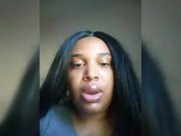 Megandaslut  live sex cam
