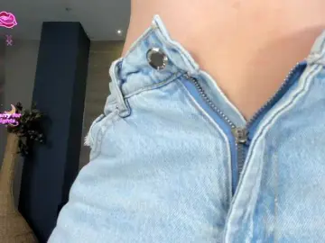 RebeccaHudson  live sex cam