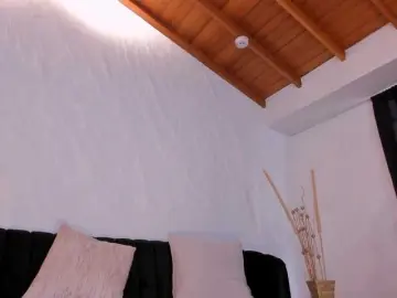 RebeccaHudson  live sex cam