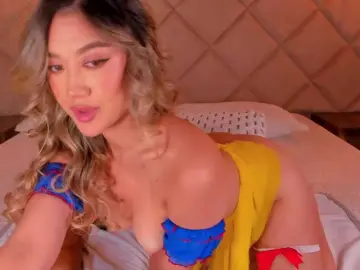 RebeccaHudson  live sex cam