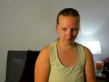 RoseNatural  live sex cam