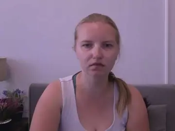 RoseNatural  live sex cam