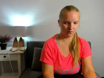RoseNatural  live sex cam