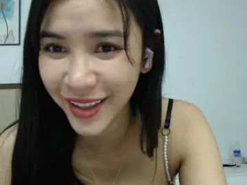 Shena9x  live sex cam