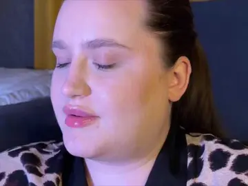 TeddyGirl  live sex cam