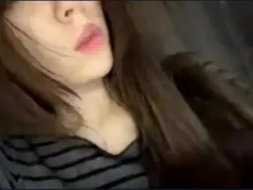 VernieWhitcher  live sex cam