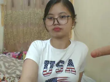 Kylie17  live sex cam