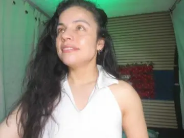 Rosse2504  live sex cam