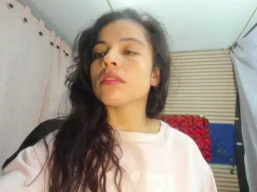 Rosse2504  live sex cam