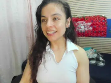Rosse2504  live sex cam
