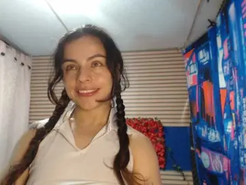Rosse2504  live sex cam