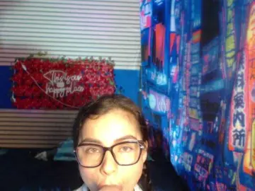 Rosse2504  live sex cam