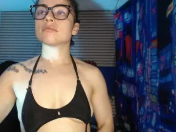 Rosse2504  live sex cam