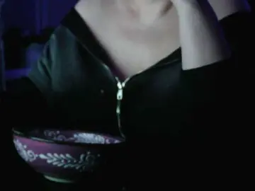 Angelina--  live sex cam