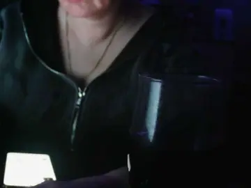 Angelina--  live sex cam