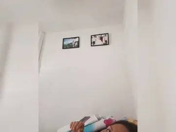 CherrieRose30  live sex cam