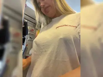 EmilyLeah  live sex cam