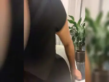 EmilyLeah  live sex cam