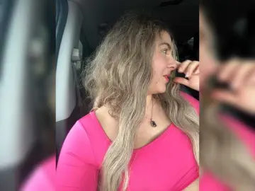 ProseccoMood  live sex cam