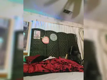 Prurient-Gem  live sex cam