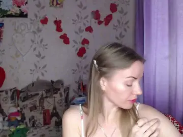 Alenushka888  live sex cam