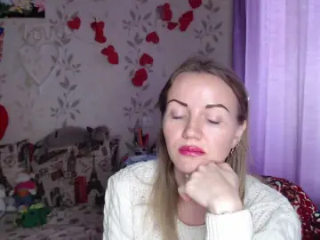 Alenushka888  live sex cam