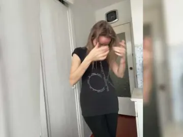 Alenushka888  live sex cam