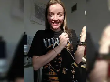 Alenushka888  live sex cam